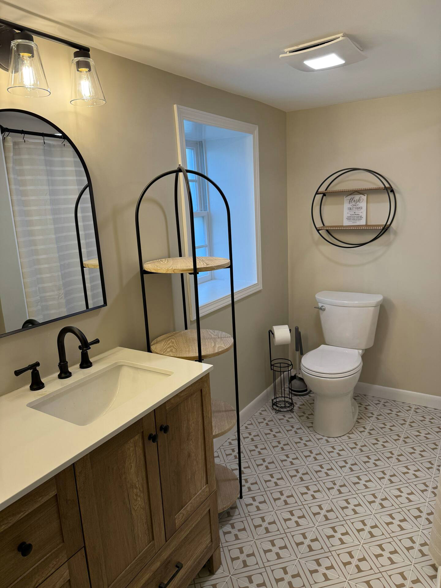 1st Floor Full Bathroom, view two